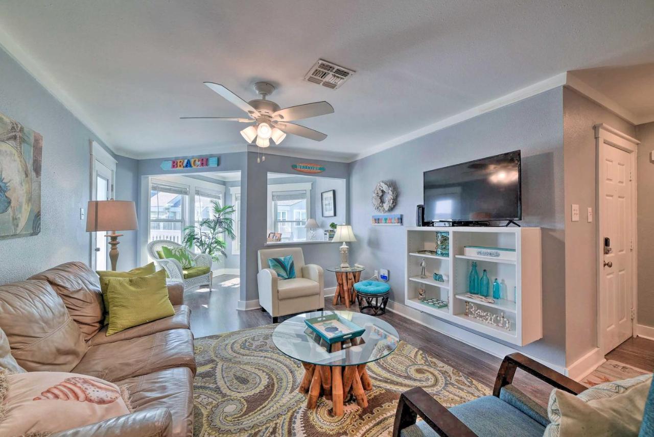 Port Aransas Condo With Outdoor Pool - Pets Welcome! Mustang Beach Exterior photo